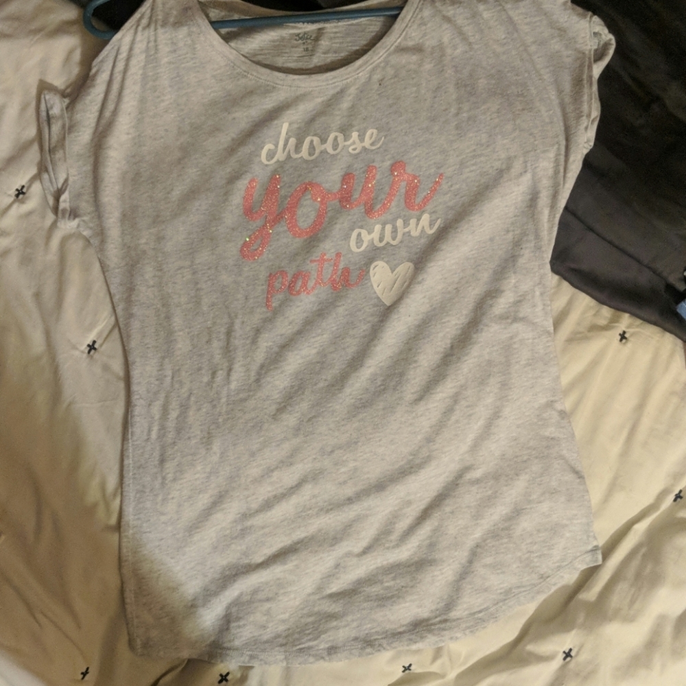 Justice cold shoulder t-shirt sz 18